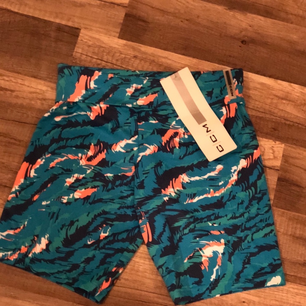 SOLD — Shorts Fitness - CCM Gym DELUXE